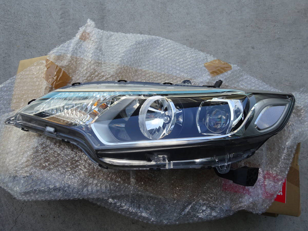 Genuine Honda Parts - Headlight Unit, Left - Honda - Fit-Jazz GK5 - 33150-T5A-J21 - Rzcrew Garage