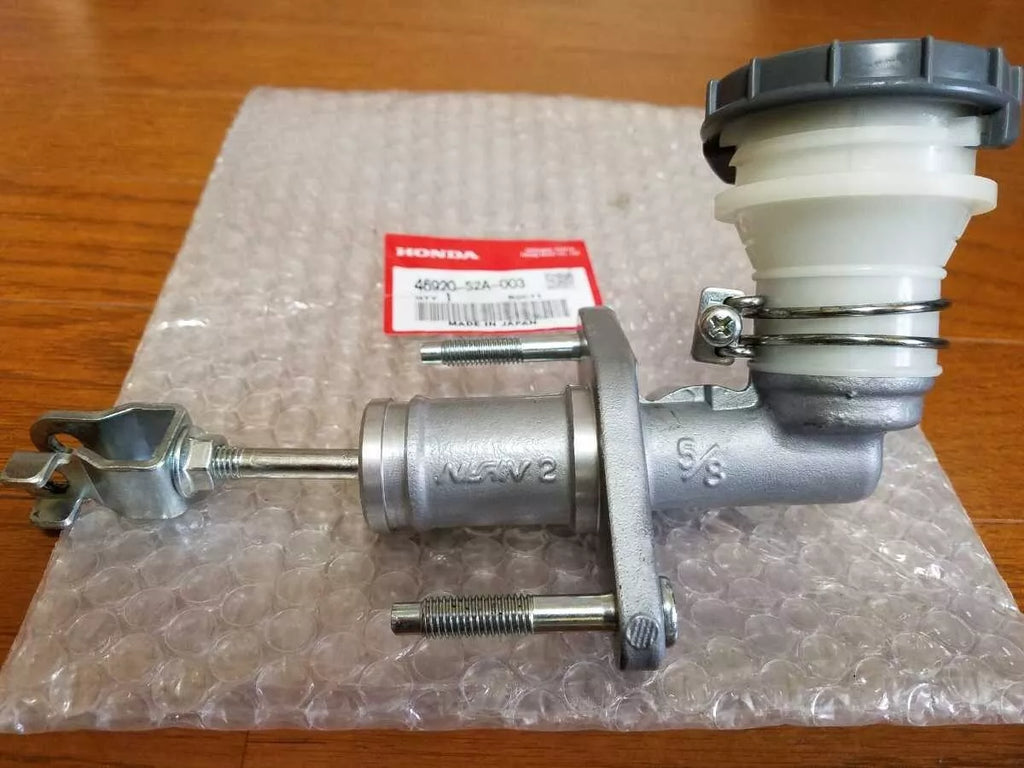 Genuine Honda Parts - Clutch Master Cylinder Assy - Honda - AP1/AP2 - 46920-S2A-003 - Rzcrewgarage