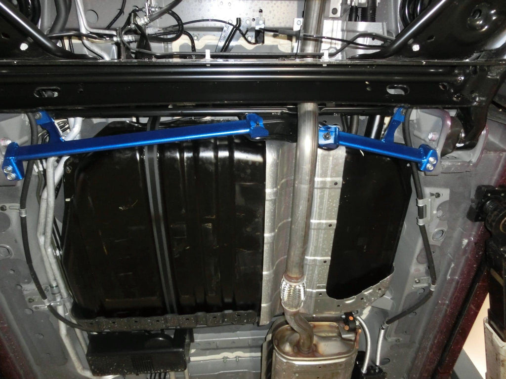 Cusco Japan - POWER BRACE FLOOR REAR CENTER - Nissan Serena C27 - 2A2 492 R