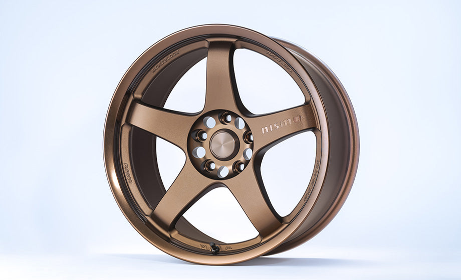 NISMO LM GT4 vs LM GT4 EVO — and the new Bronze