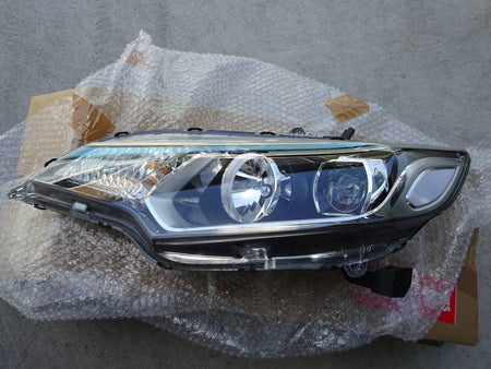 Genuine Honda Parts - Headlight Unit, Left - Honda - Fit-Jazz GK5 - 33150-T5A-J21 - Rzcrew Garage