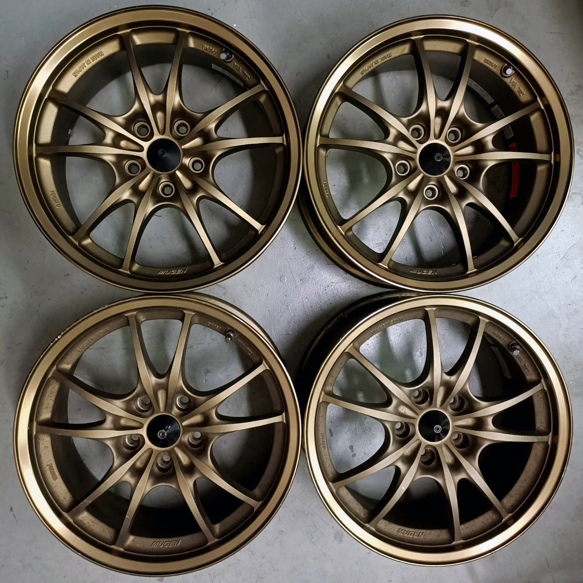 Mugen MF10 (Second Hand set of 4) 7.5 - 17x8J / 7.5 - 5x114.3 - ET: 45/52 (Bronze)