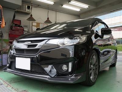 Seeker - Front half spoiler - Honda - Fit-Jazz GK5 - FRP Painted SEEKER-FHS-GK5-FRPP - Rzcrew Garage