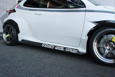Garage Vary - Side Step (Carbon) - Toyota - Yaris GR GXPA16 - 30-8004 - Rzcrew Garage