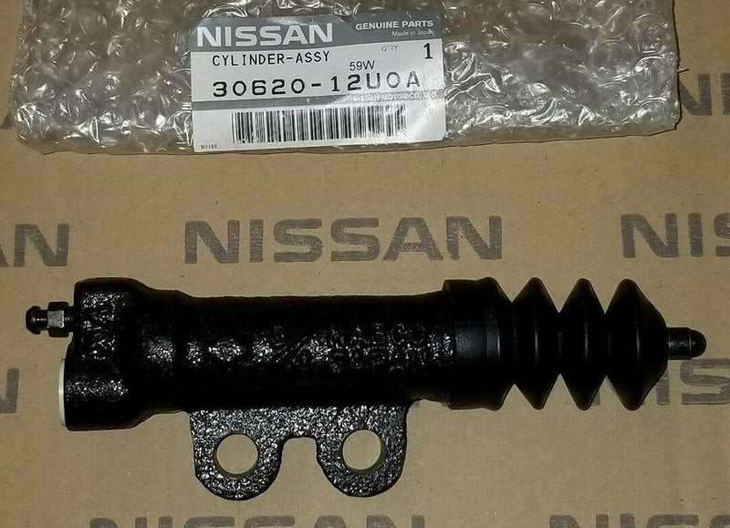 OEM Nissan - clutch slave cylinder - Nissan - ECR33 - 30620-21U23 - Rzcrewgarage